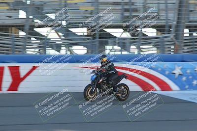 media/Nov-26-2022-Fastrack Riders (Sat) [[b001e85eef]]/Level 1/Session 1 Front Straight/